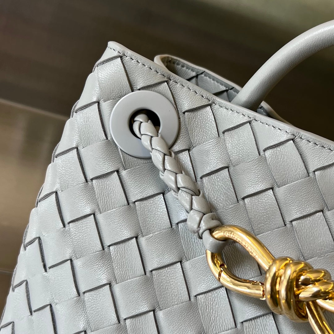 Bottega Veneta BV SMALL ANDIAMO 25CM GREY LAMBSKIN