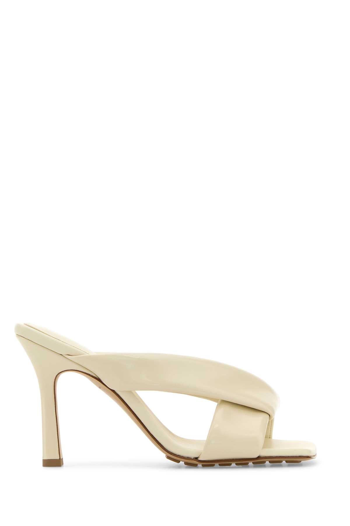 Bottega Veneta Women Ivory Leather Riva Mules