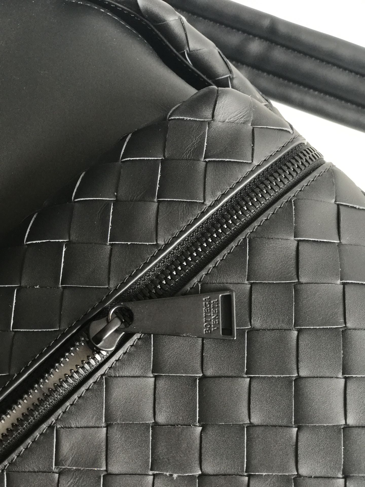 Bottega Veneta SMALL INTRECCIATO 41 BACKPACK IN BLACK CALFSKIN