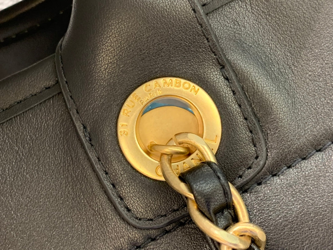 CHANEL DEAUVILLE TOTE BAG 39CM BLACK CALFSKIN MULTICOLOR LOGO