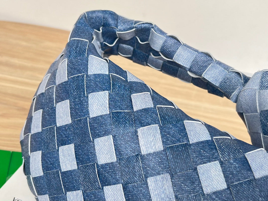 Bottega Veneta mini jodie 28 blue denim lambskin