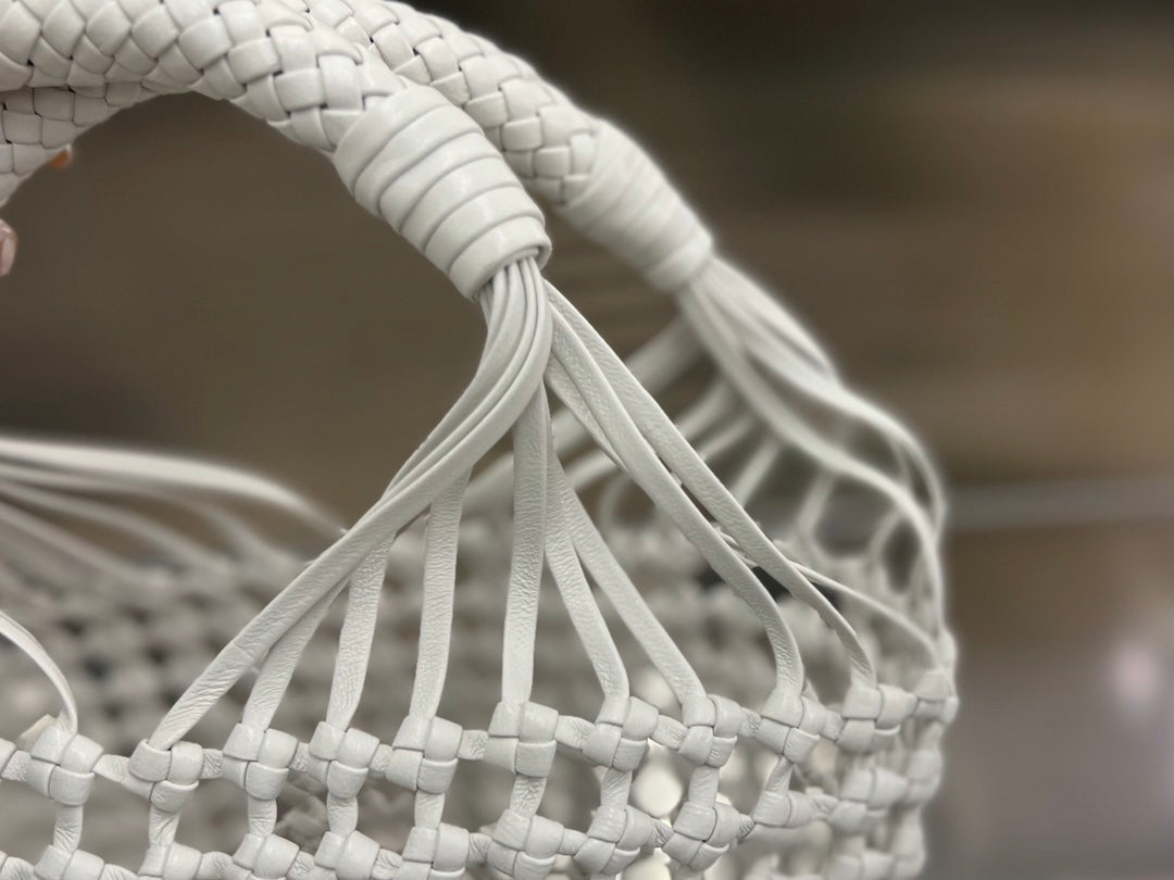 Bottega Veneta CAVALLINO 23 BAG IN WHITE LAMBSKIN