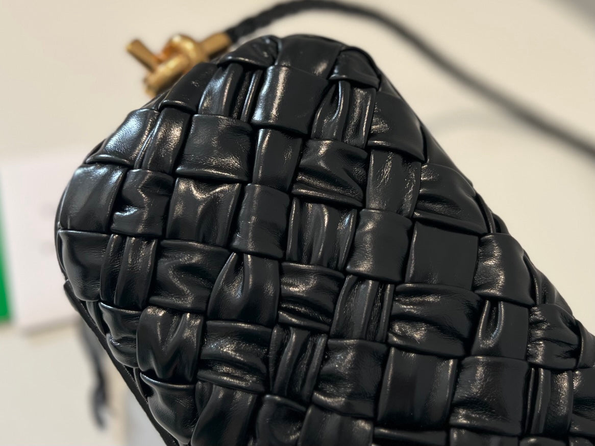 Bottega Veneta KNOT 20 IN BLACK LAMBSKIN WITH CHAIN