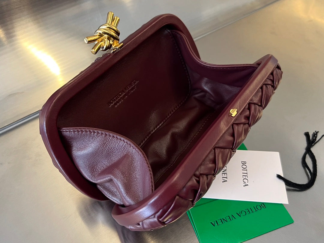 Bottega Veneta KNOT 19 IN BAROLO LAMBSKIN