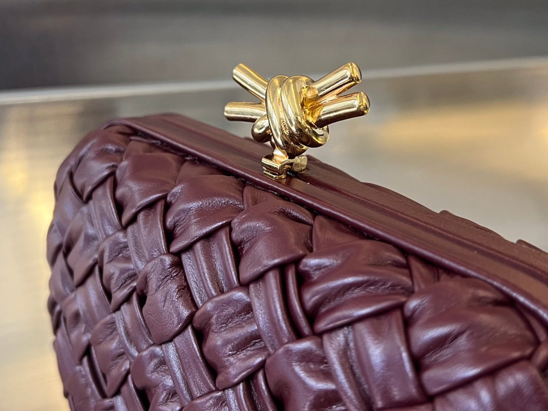 Bottega Veneta KNOT 19 IN BAROLO LAMBSKIN