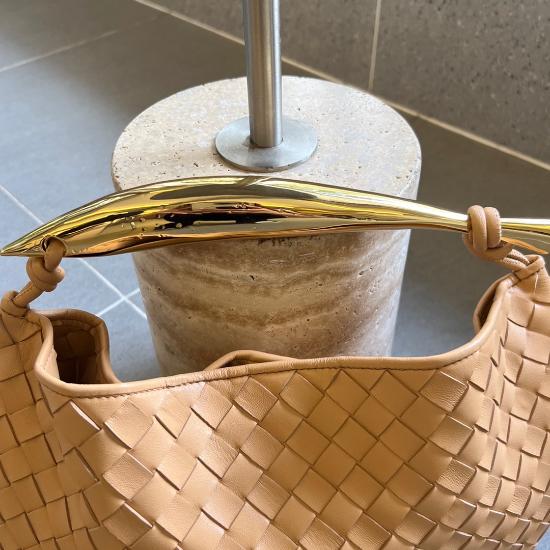 Bottega Veneta SARDINE 33 WITH CHAIN IN DARK CREAM LAMBSKIN