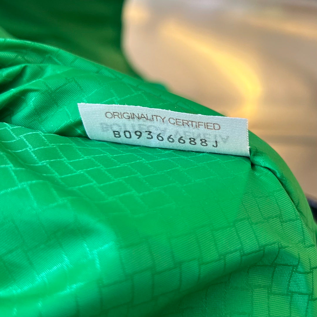 Bottega Veneta MEDIUM ARCHETYPE 46 BLACK LAMBSKIN BACKPACK