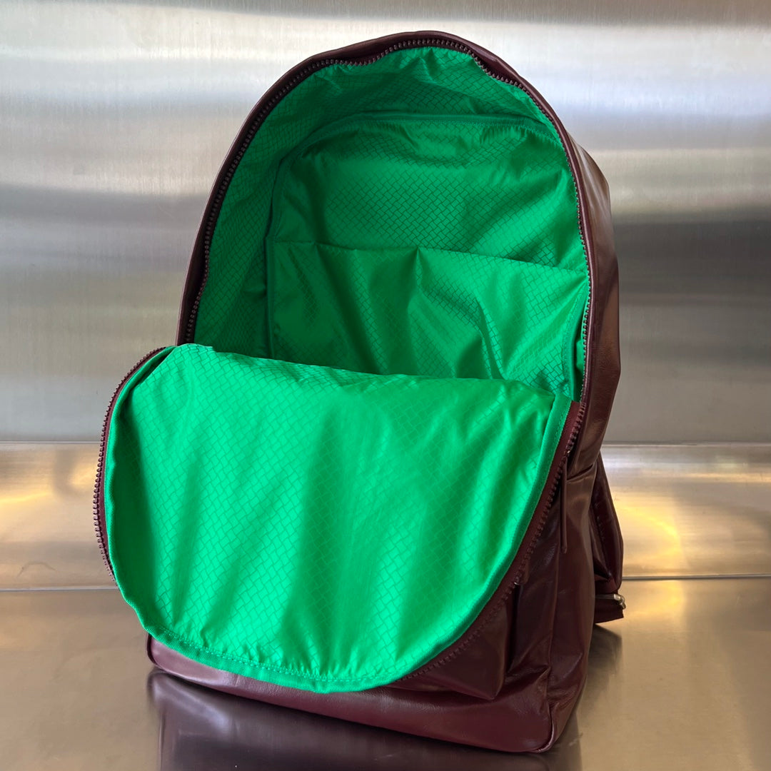 Bottega Veneta MEDIUM ARCHETYPE 46 BAROLO LAMBSKIN BACKPACK