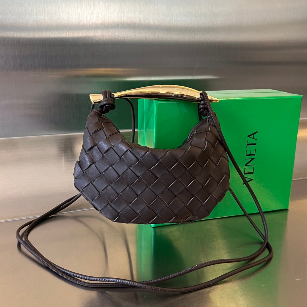 Bottega Veneta SARDINE 20 WITH CHAIN IN BLACK LAMBSKIN
