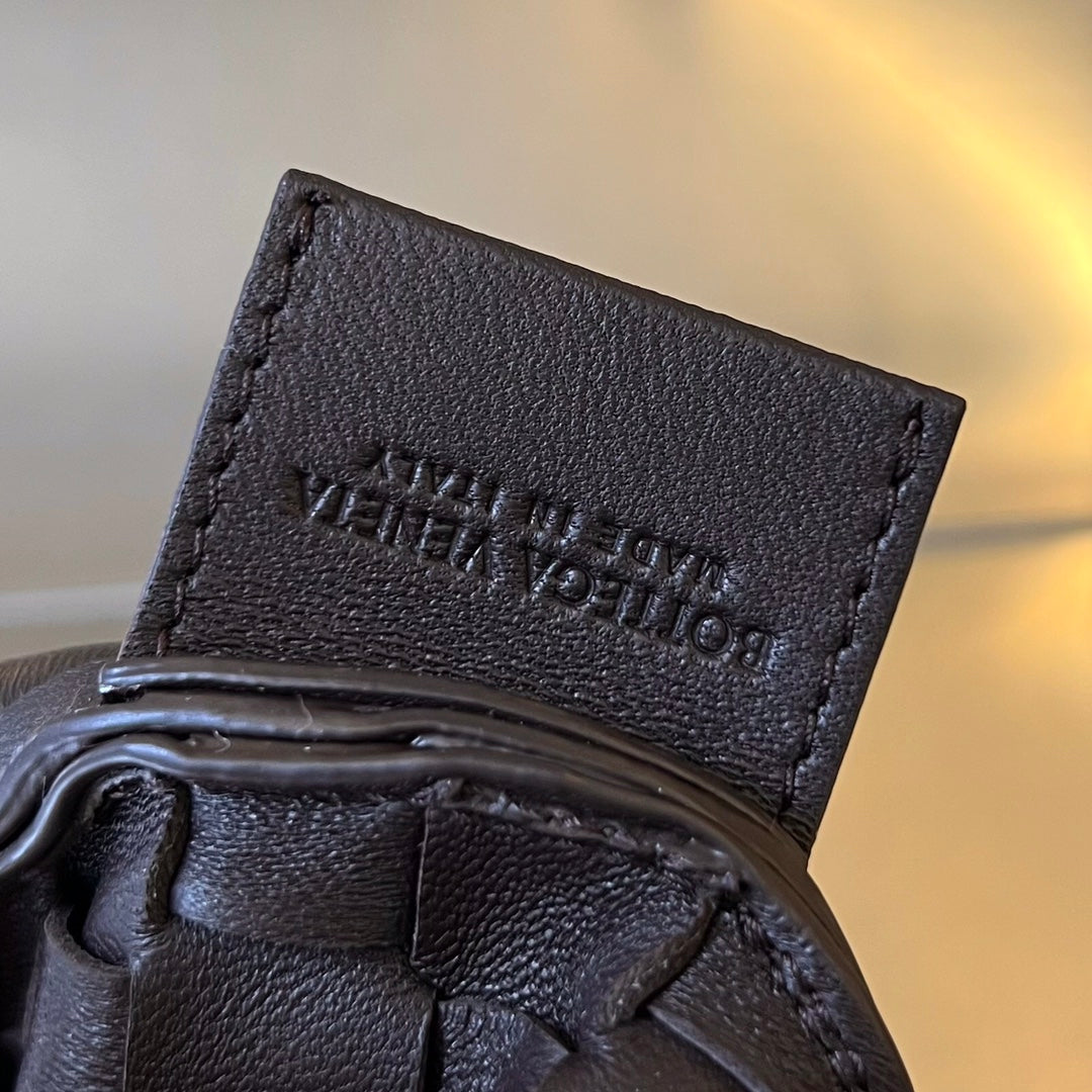 Bottega Veneta SARDINE 20 WITH CHAIN IN BLACK LAMBSKIN