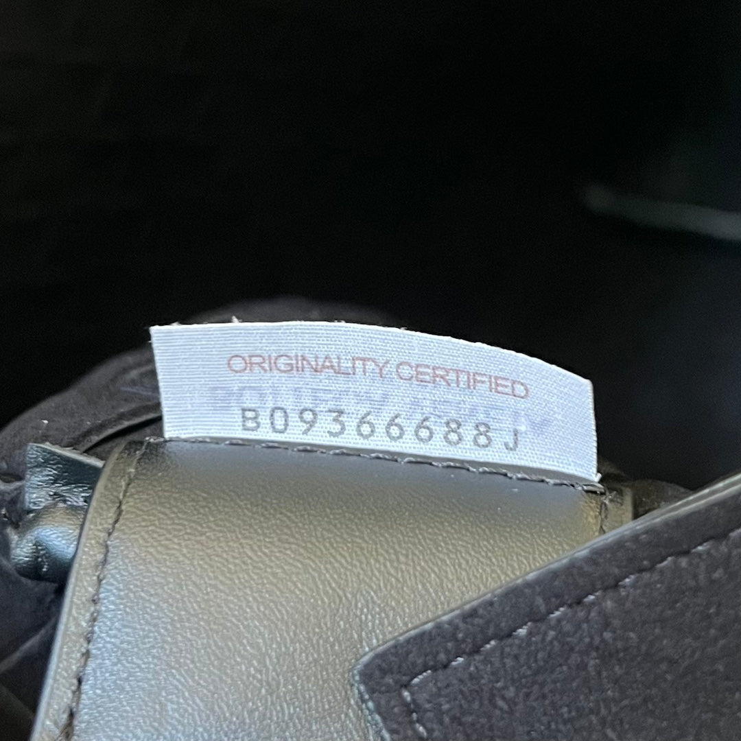 Bottega Veneta SLIM INTRECCIATO BRIEFCASE 36 BLACK CALFSKIN