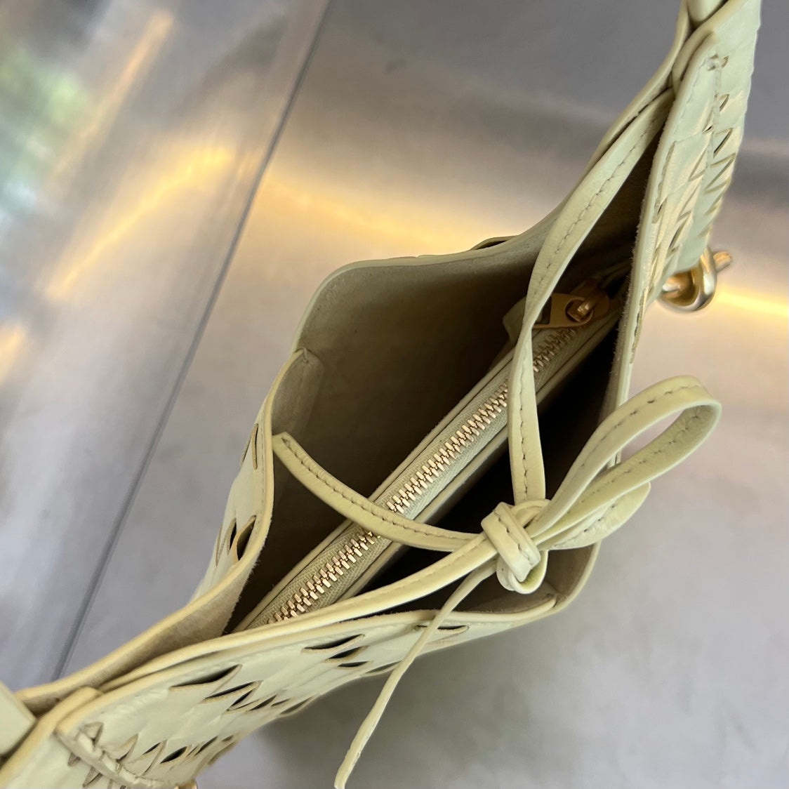 Bottega Veneta MINI SOLSTICE 30 DARK CREAM LAMBSKIN