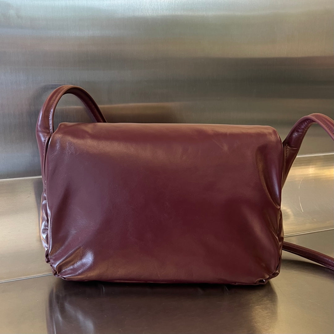 Bottega Veneta PAD PUFFER BAG 29 IN PLUM PURPLE COWHIDE LEATHER