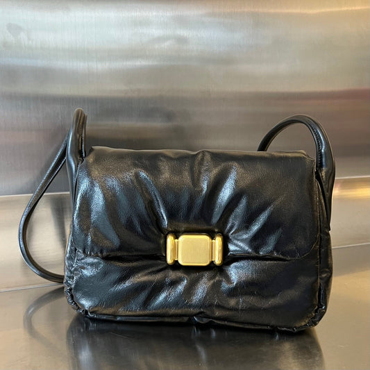 Bottega Veneta PAD PUFFER BAG 29 IN BLACK COWHIDE LEATHER