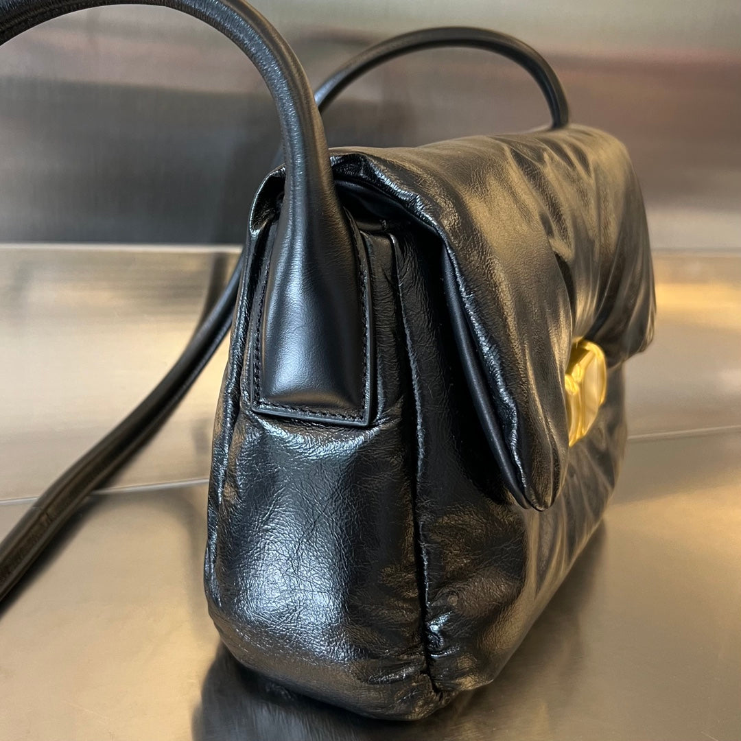 Bottega Veneta PAD PUFFER BAG 29 IN BLACK COWHIDE LEATHER