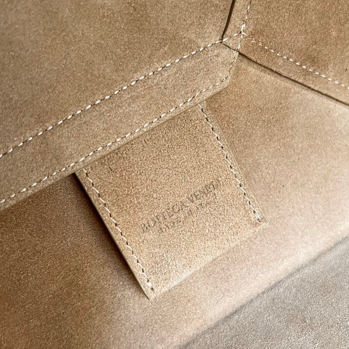 Bottega Veneta MEDIUM 32 BROWN BAG KRAFT CALFSKIN