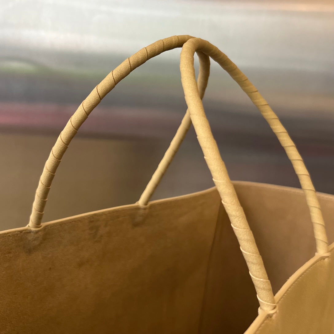 Bottega Veneta MEDIUM 32 BROWN BAG KRAFT CALFSKIN