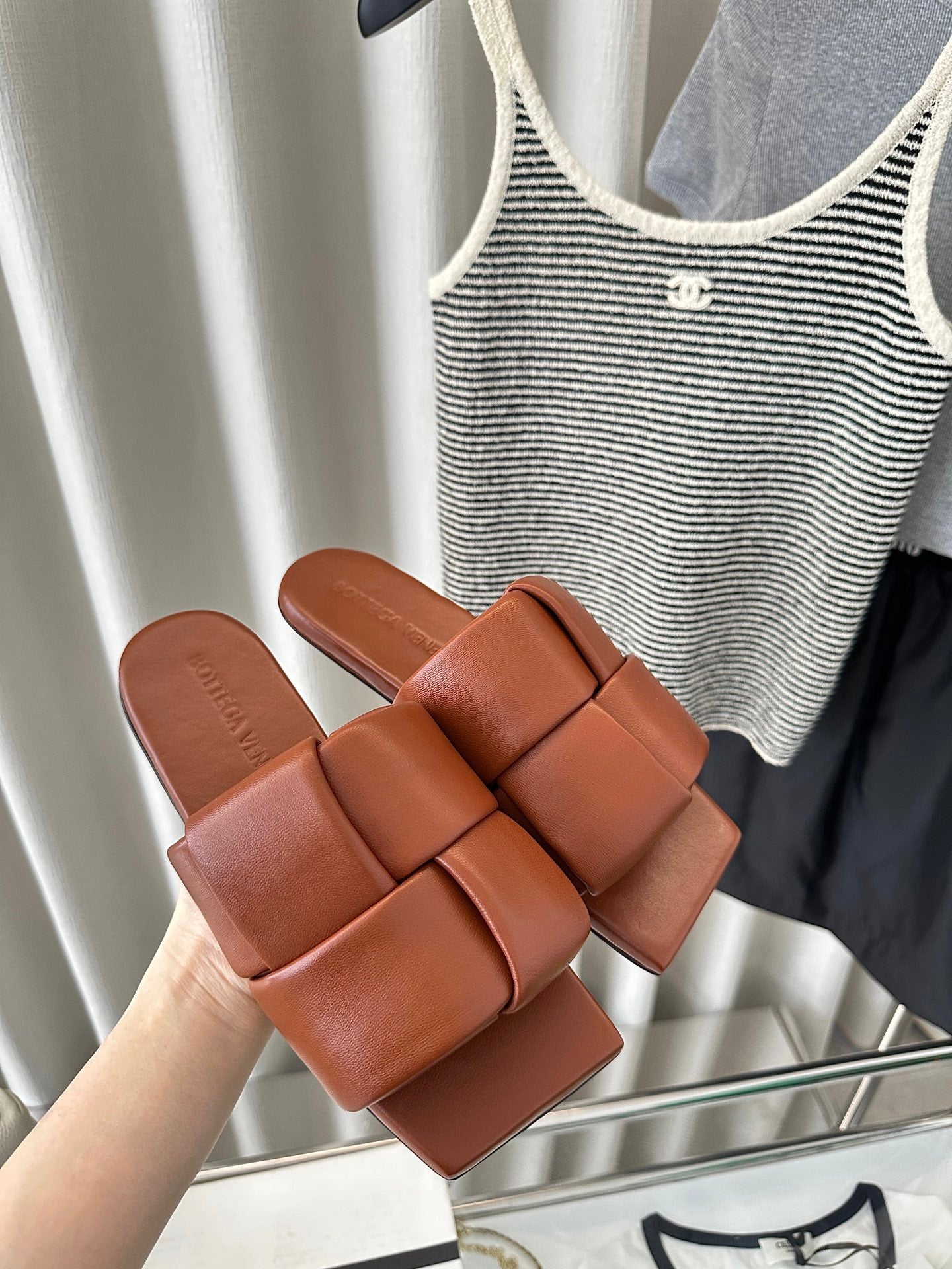 Bottega Veneta patch mule flat brown lambskin