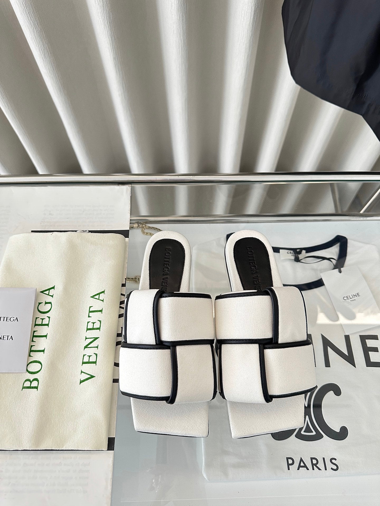 Bottega Veneta patch mule flat white black cotton lambskin