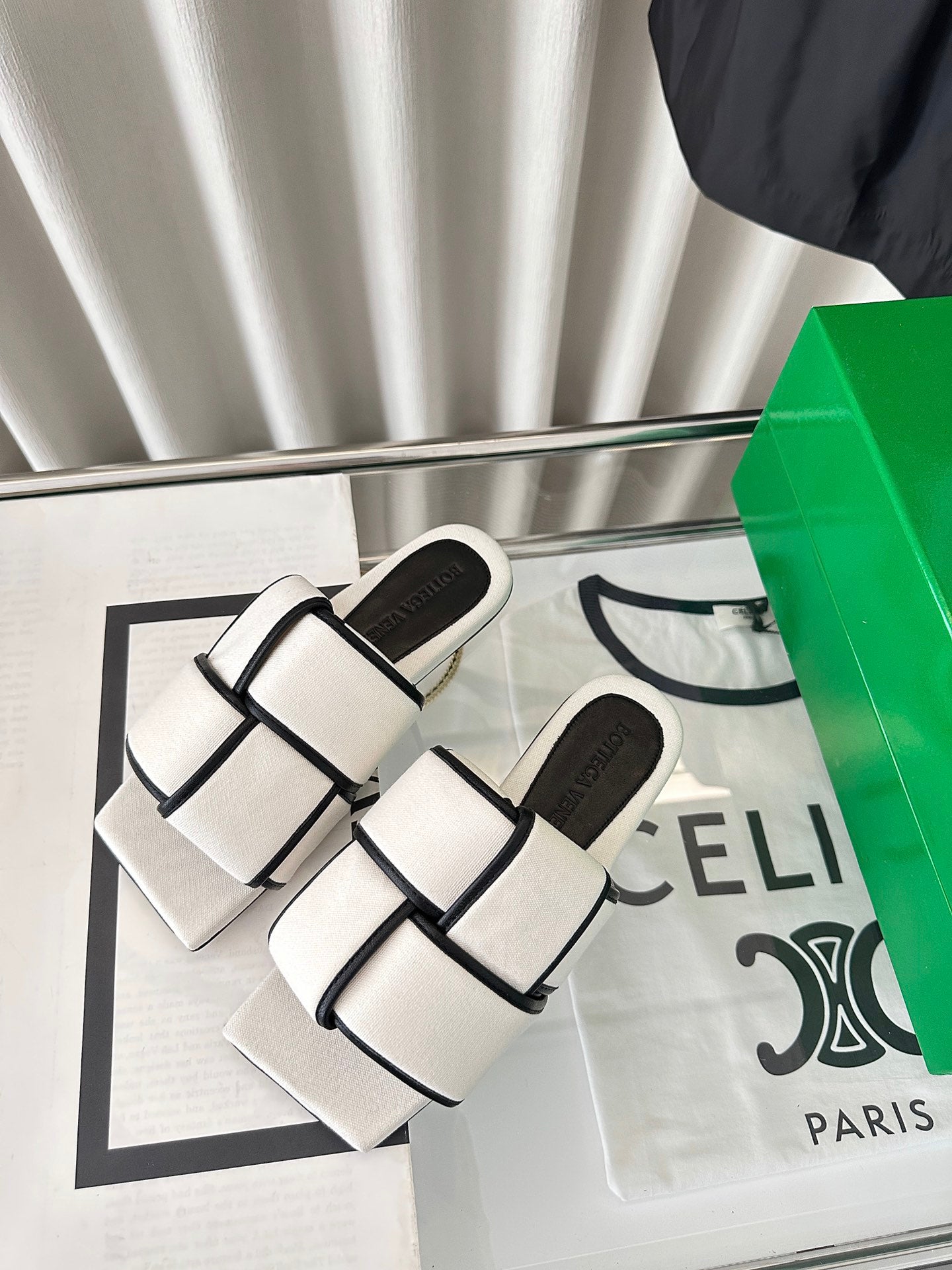 Bottega Veneta patch mule flat white black cotton lambskin