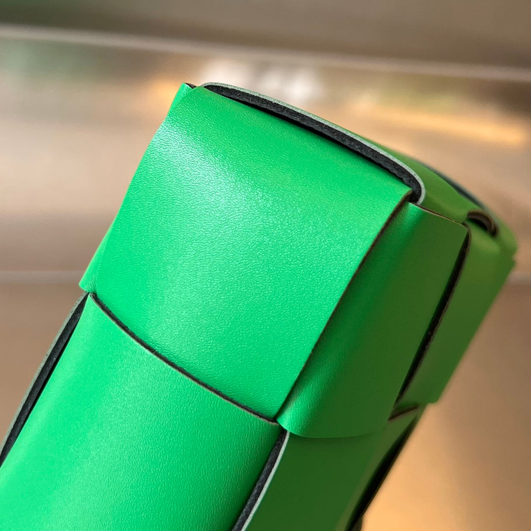 Bottega Veneta PHONE BAG 18 IN PARAKEET LAMBSKIN