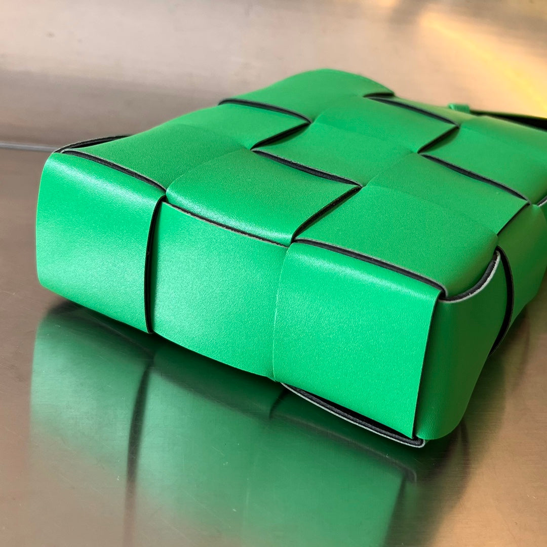 Bottega Veneta PHONE BAG 18 IN PARAKEET LAMBSKIN