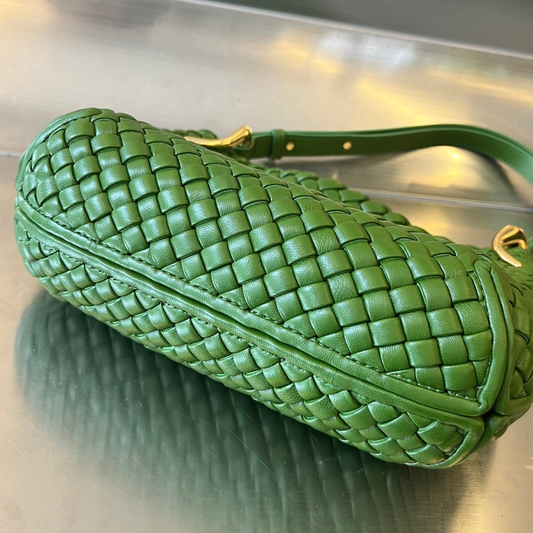 Bottega Veneta SMALL CLICKER 27 MOSS GREEN LAMBSKIN
