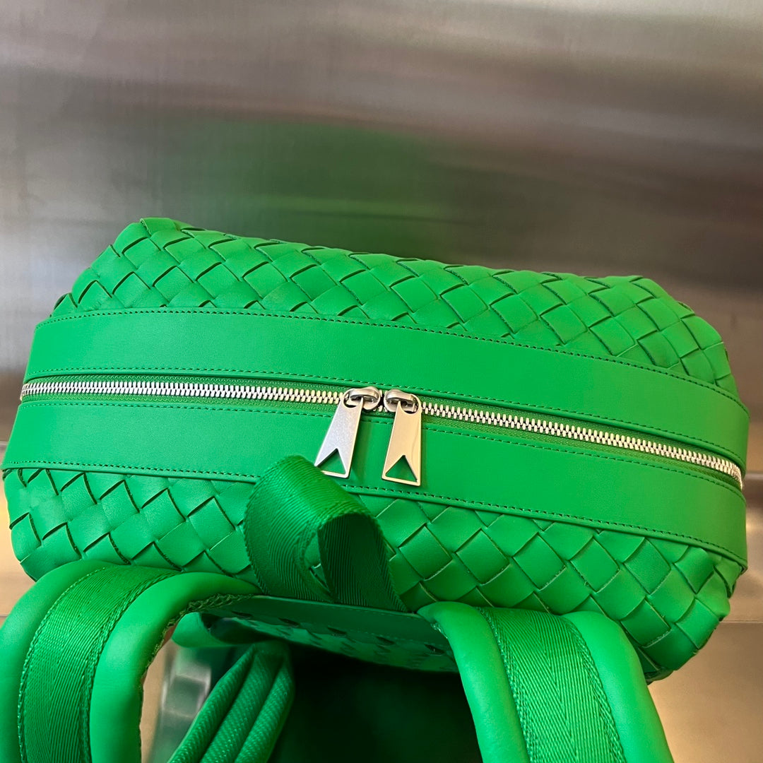 Bottega Veneta BACKPACK 42 IN PARAKEET GREEN CALFSKIN