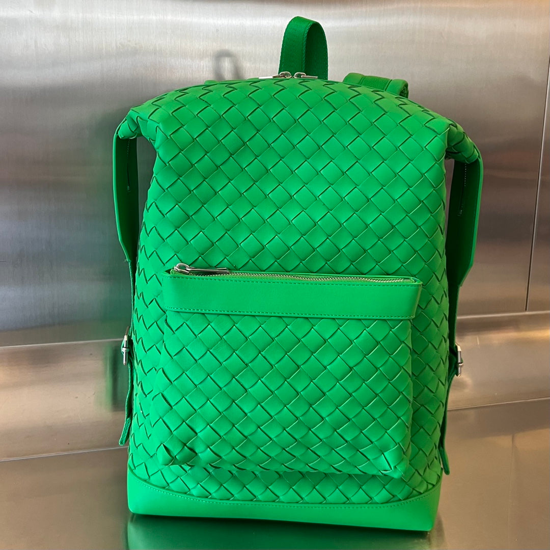 Bottega Veneta BACKPACK 42 IN PARAKEET GREEN CALFSKIN