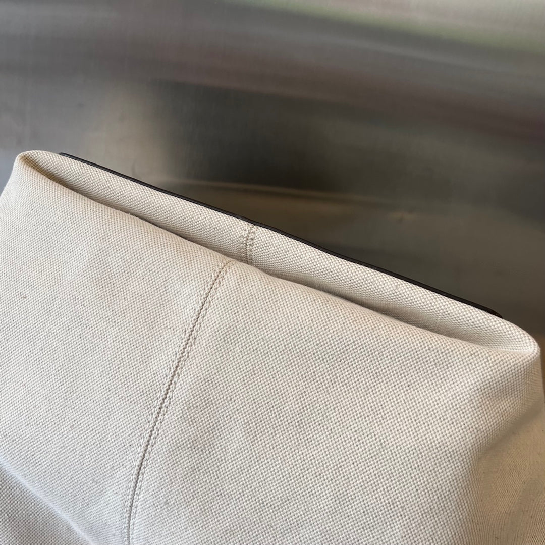 Bottega Veneta FLIP FLAP 30 IN WHITE CANVAS AND BLACK CALSKIN