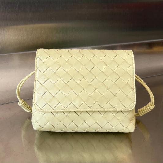 Bottega Veneta BV Mini Crossbody Bag 19cm Light Yellow Calfskin Ghw