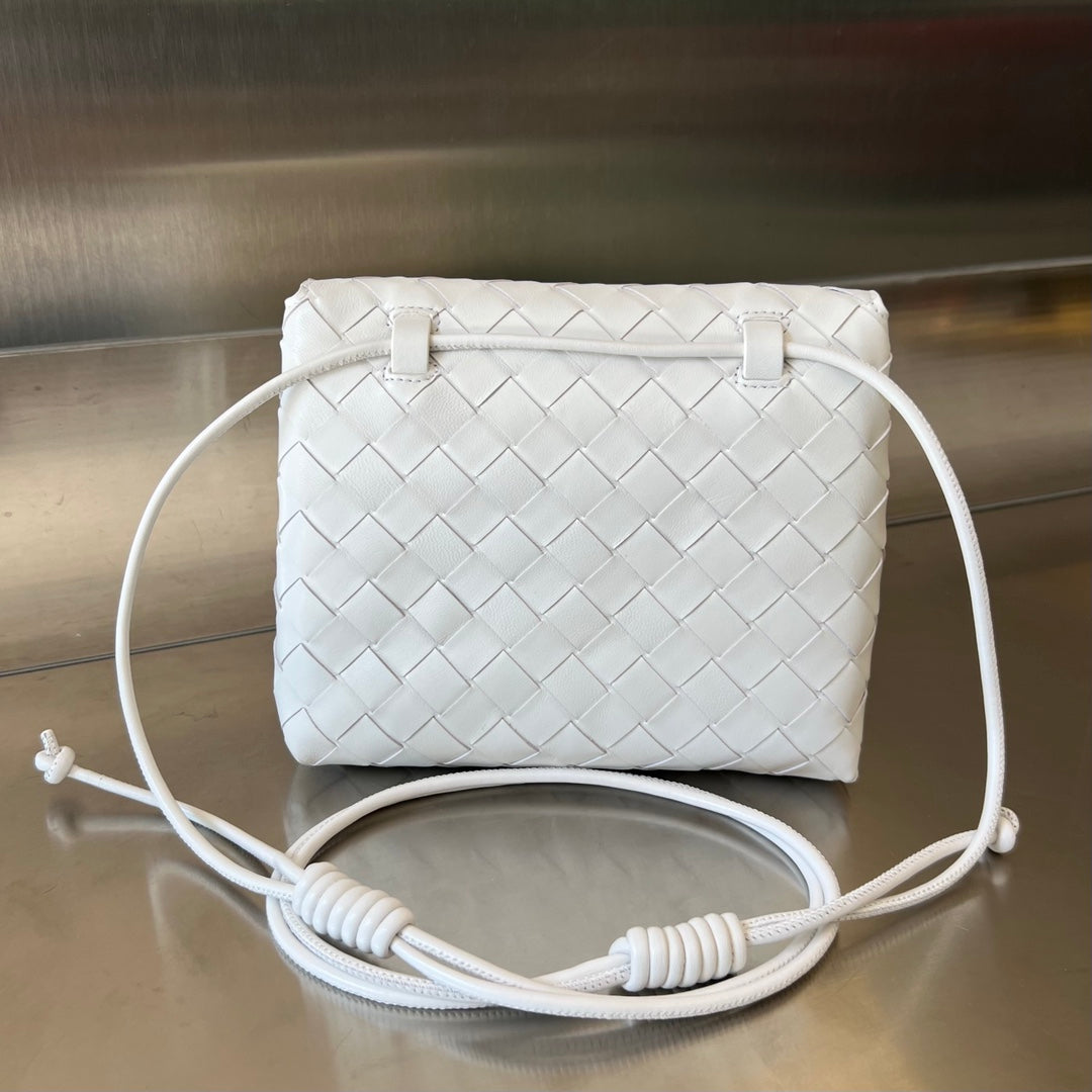 Bottega Veneta BV Mini Crossbody Bag 19cm White Calfskin Ghw