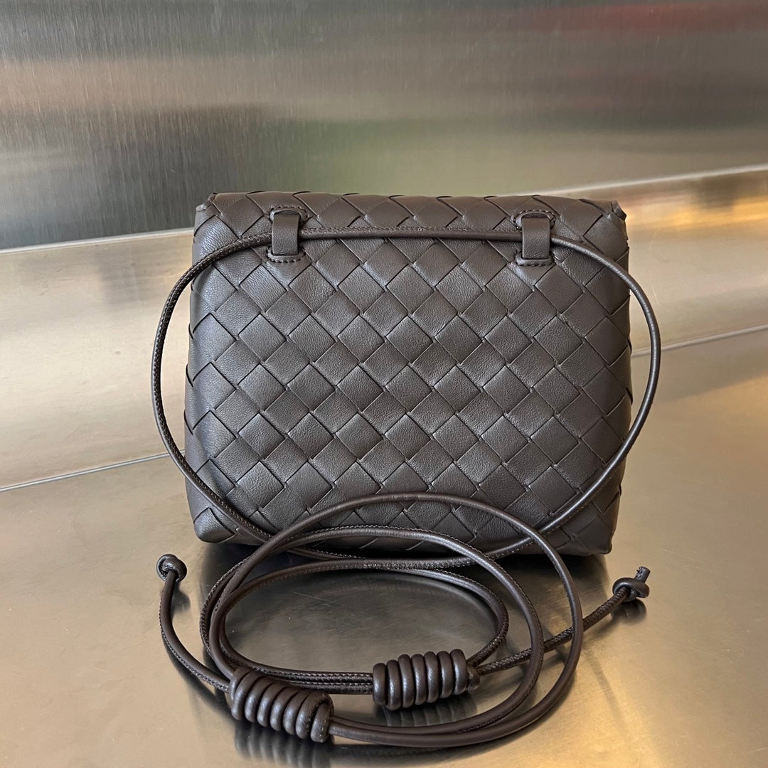 Bottega Veneta BV Mini Crossbody Bag 19cm Chocolate Calfskin Ghw