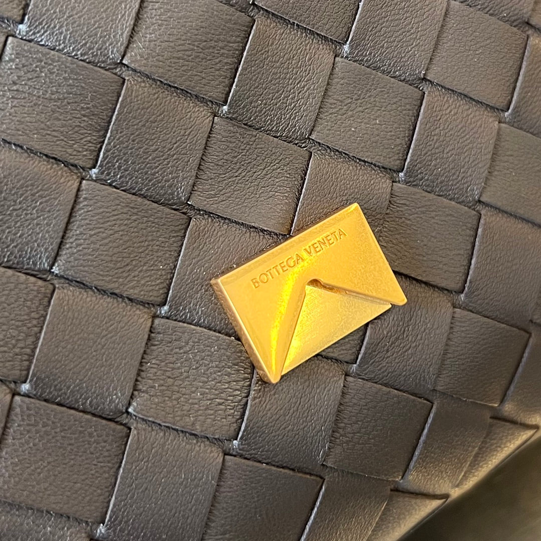 Bottega Veneta BV Mini Crossbody Bag 19cm Chocolate Calfskin Ghw