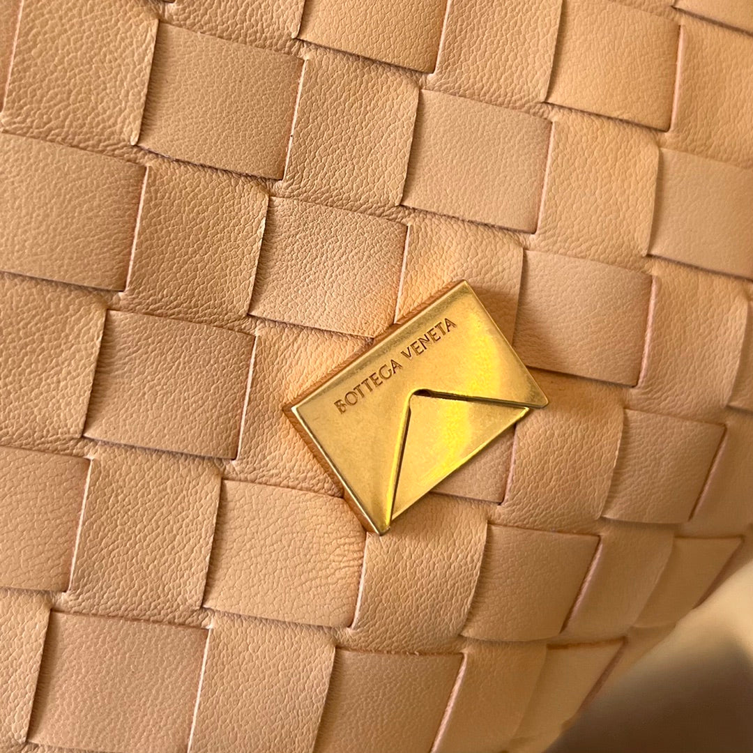 Bottega Veneta BV Mini Crossbody Bag 19cm Beige Calfskin Ghw