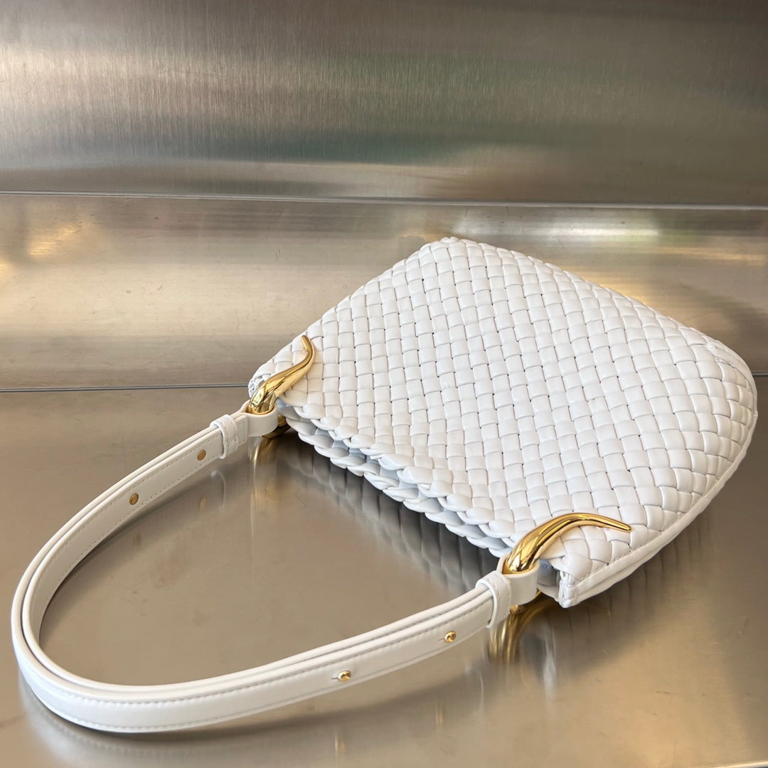 Bottega Veneta SMALL CLICKER 27 WHITE LAMBSKIN