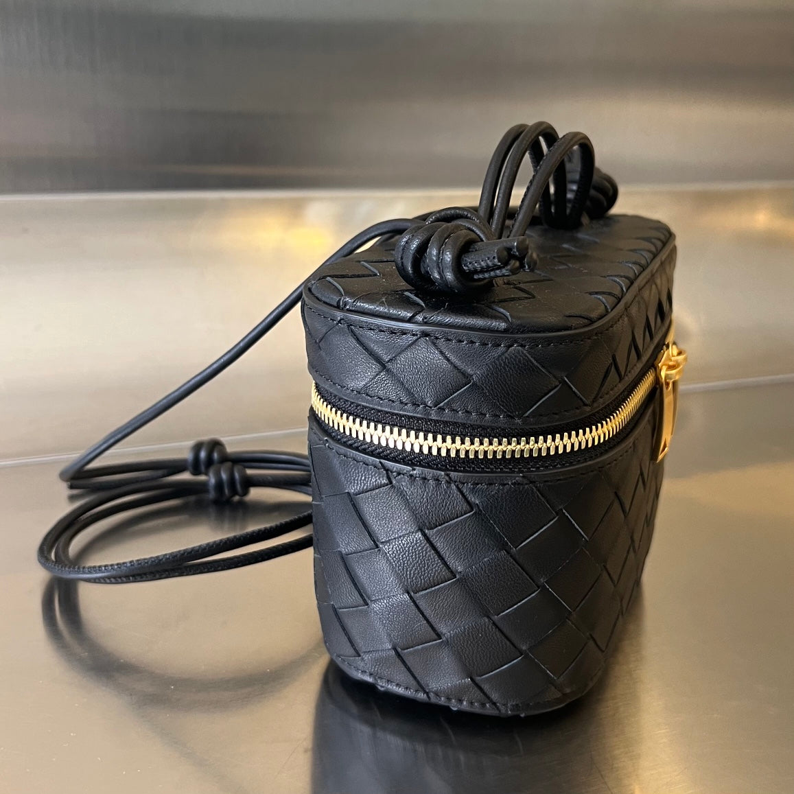 Bottega Veneta MINI VANITY CASE 18 IN BLACK LAMBSKIN