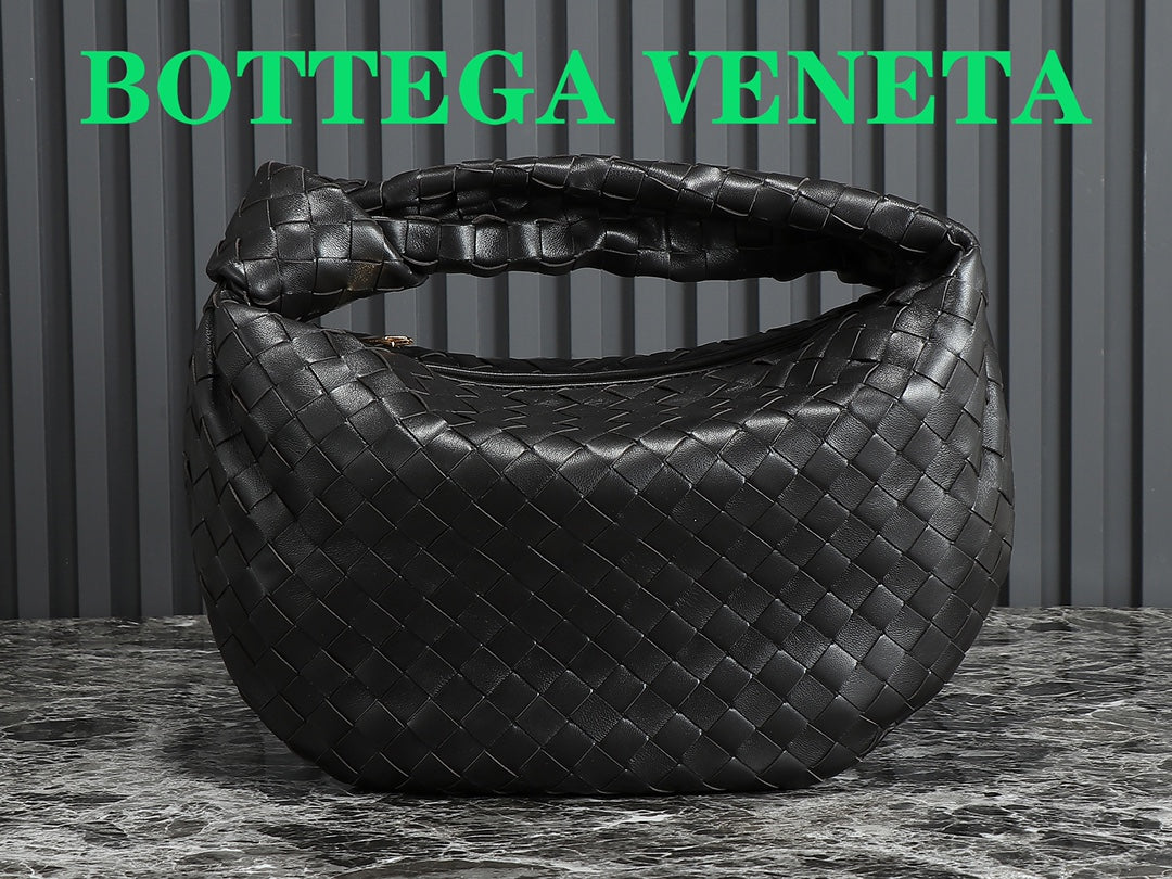 Bottega Veneta bv teen jodie 36cm black lambskin