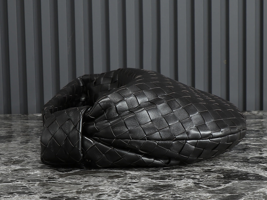 Bottega Veneta bv teen jodie 36cm black lambskin