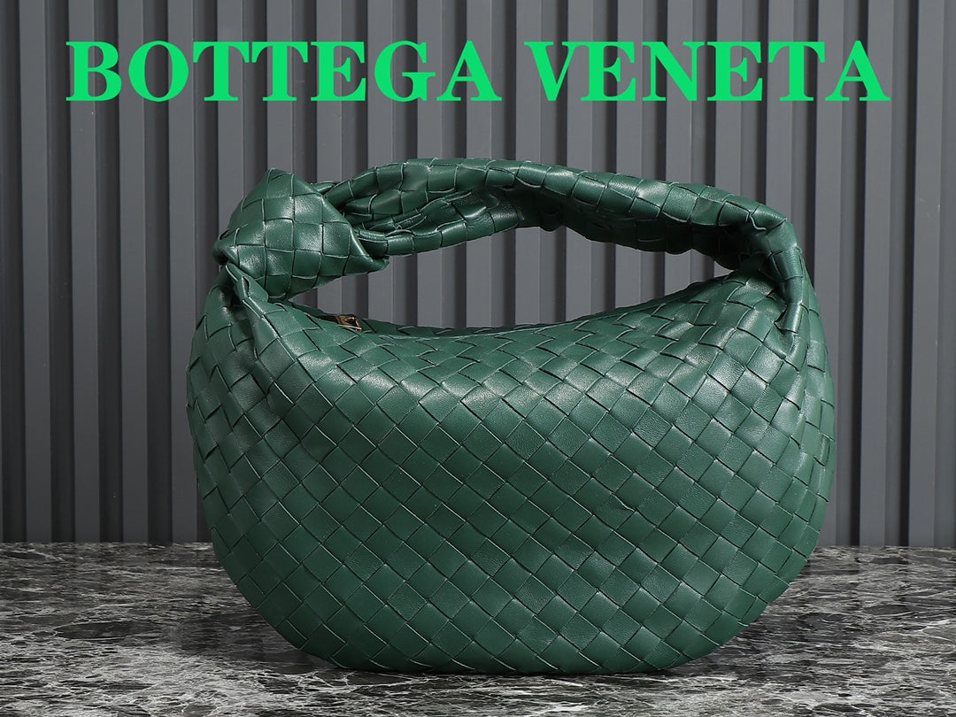 Bottega Veneta bv teen jodie 36cm dark green lambskin