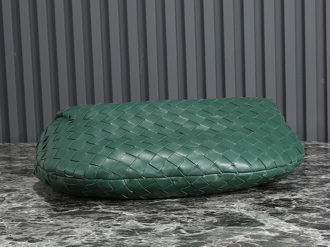 Bottega Veneta bv teen jodie 36cm dark green lambskin