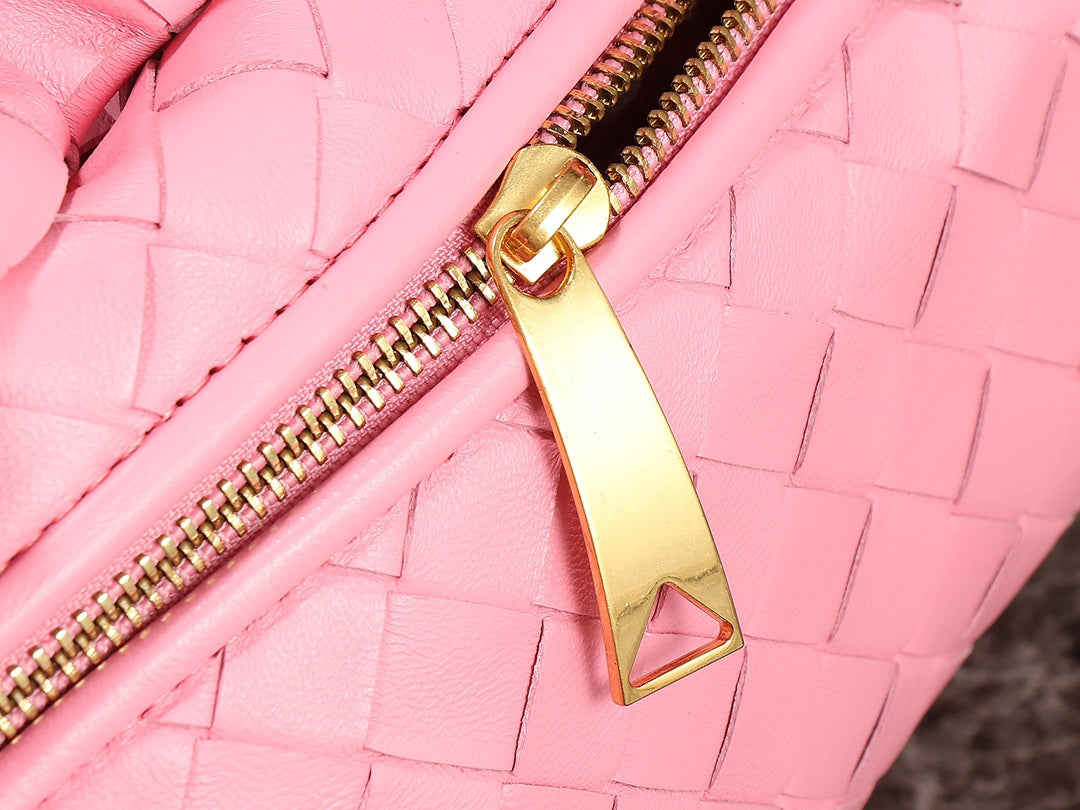 Bottega Veneta bv teen jodie 36cm pink lambskin