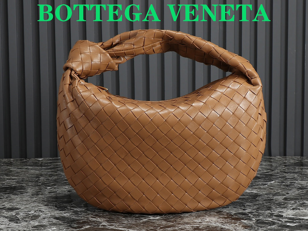 Bottega Veneta bv teen jodie 36cm brown lambskin