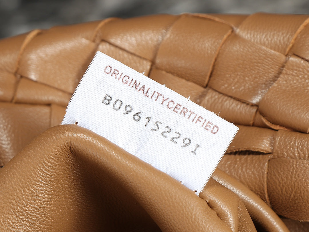 Bottega Veneta bv teen jodie 36cm brown lambskin
