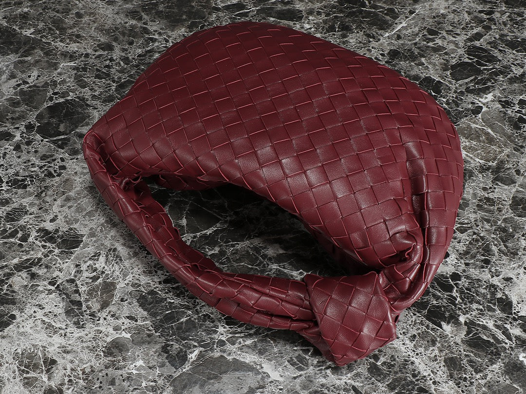 Bottega Veneta bv teen jodie 36cm burgundy lambskin