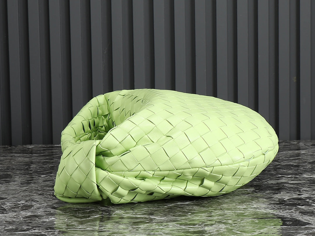 Bottega Veneta bv teen jodie 36cm light green lambskin