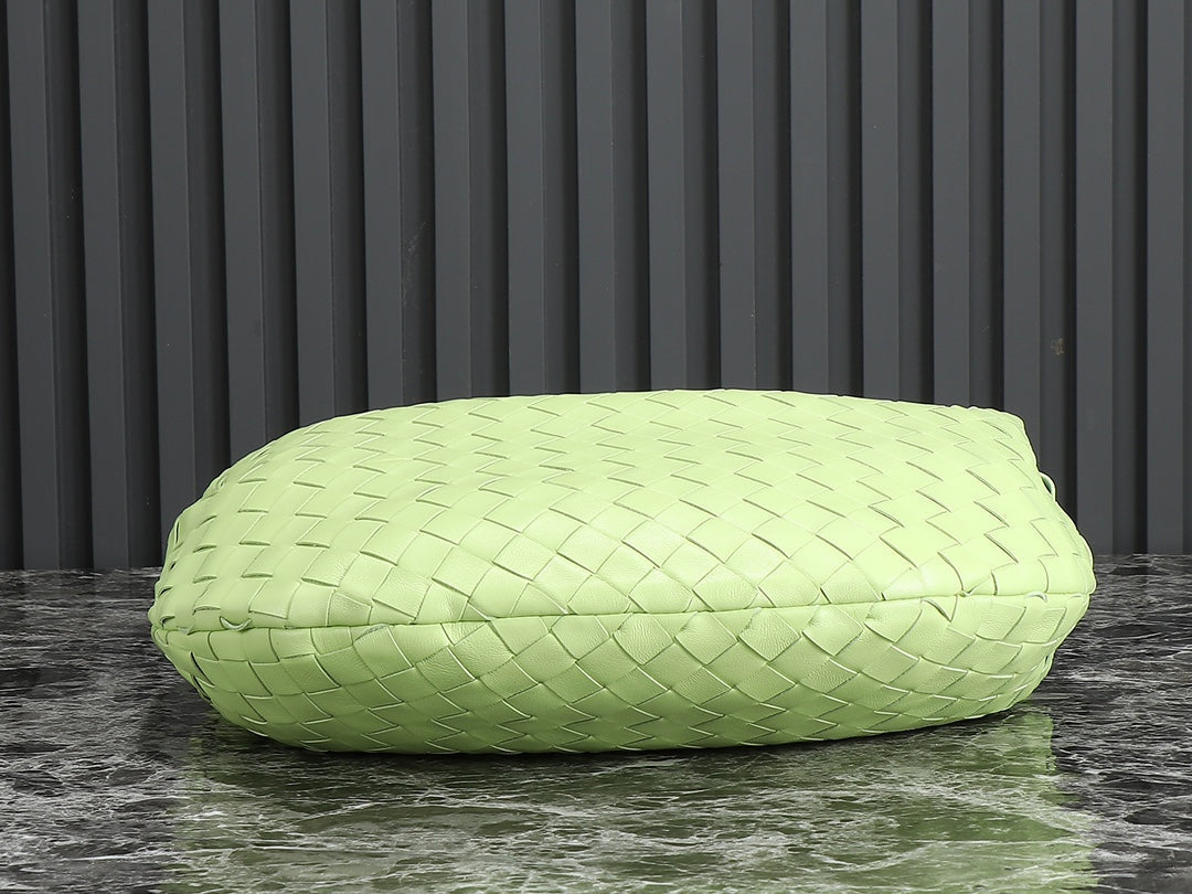 Bottega Veneta bv teen jodie 36cm light green lambskin