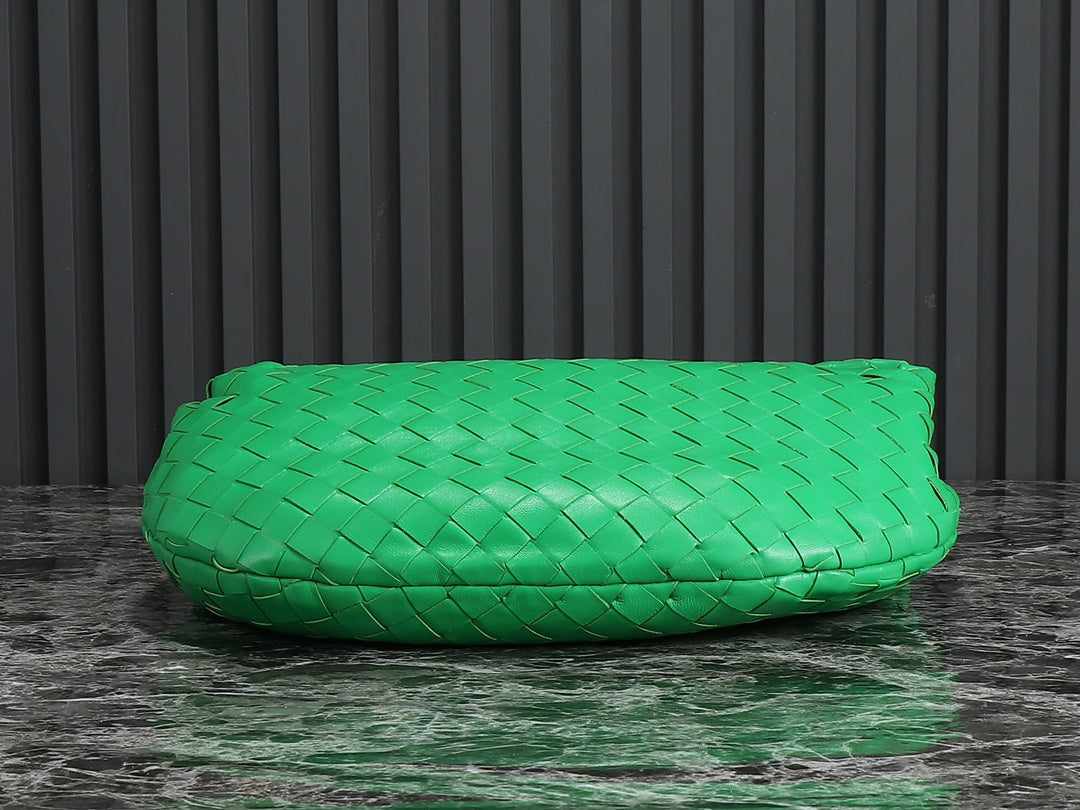 Bottega Veneta bv teen jodie 36cm green lambskin