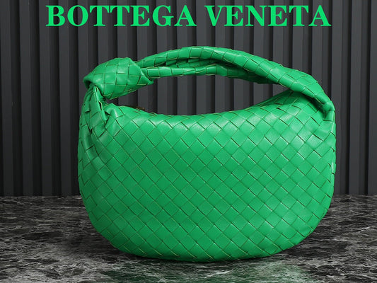Bottega Veneta bv teen jodie 36cm green lambskin