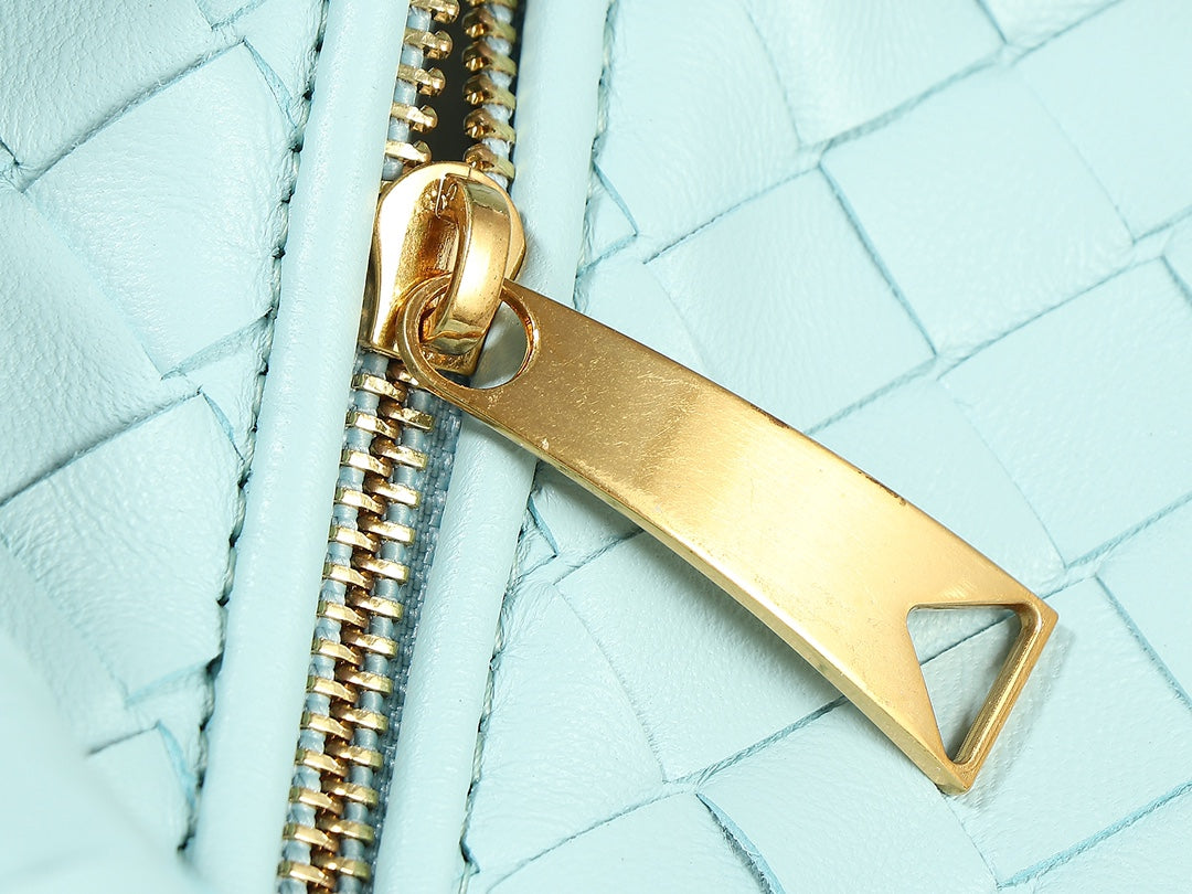 Bottega Veneta bv teen jodie 36cm tiffany blue lambskin